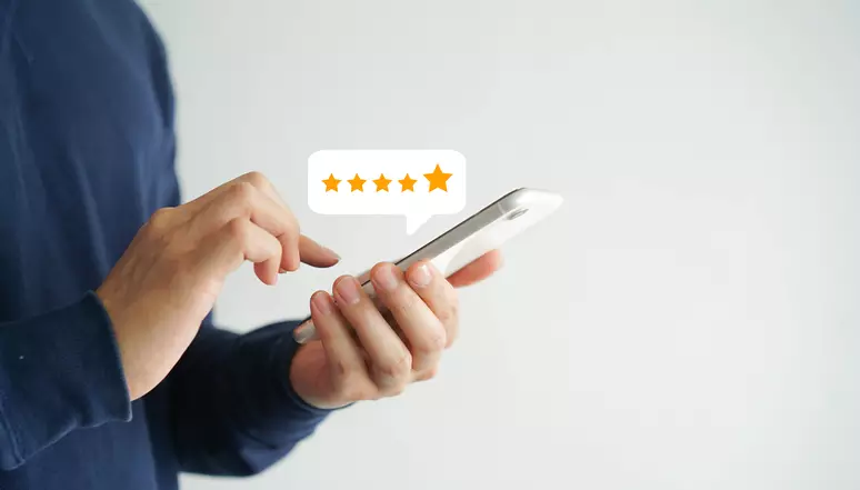 Pense em que práticas diferentes e criativas você pode empregar para encantar seus clientes.