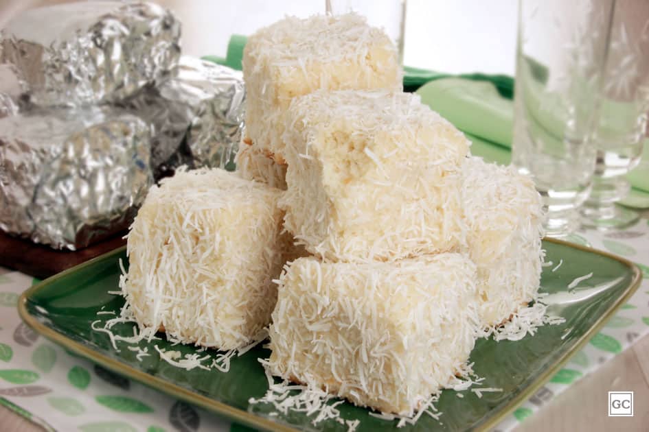 O Bolo de Coco Gelado Perfeito: Receita Clássica, Dicas de Venda e Variações